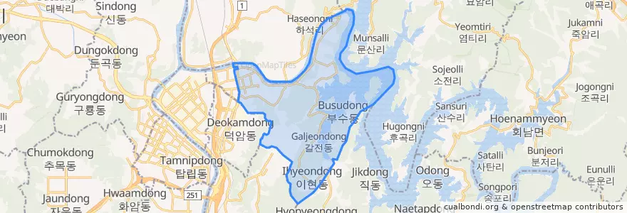 Mapa de ubicacion de 신탄진동.