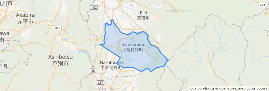 Mapa de ubicacion de 上富良野町.