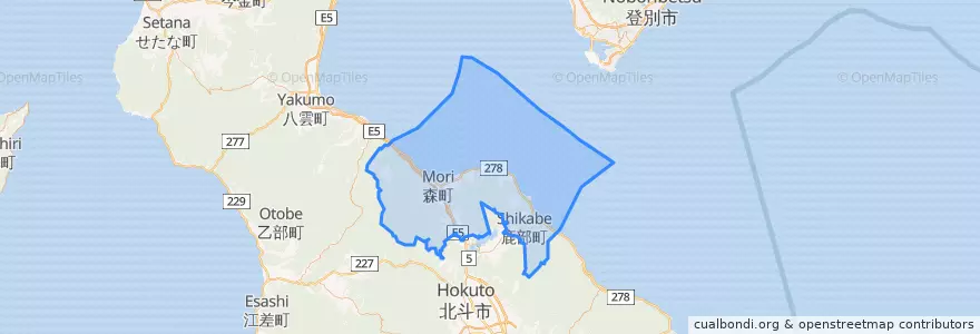 Mapa de ubicacion de 茅部郡.