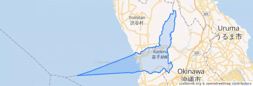 Mapa de ubicacion de 嘉手納町.