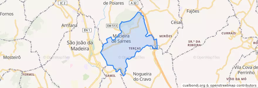 Mapa de ubicacion de Macieira de Sarnes.