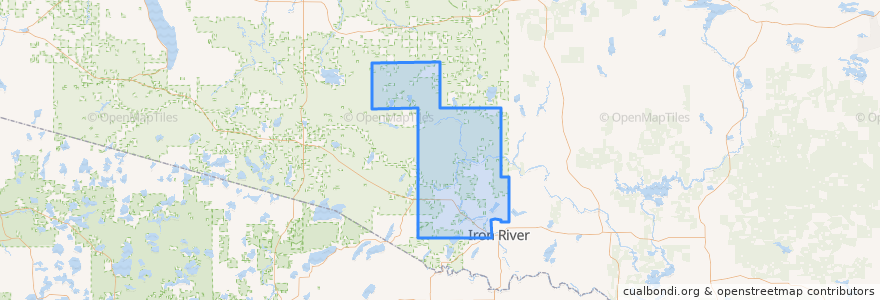 Mapa de ubicacion de Iron River Township.