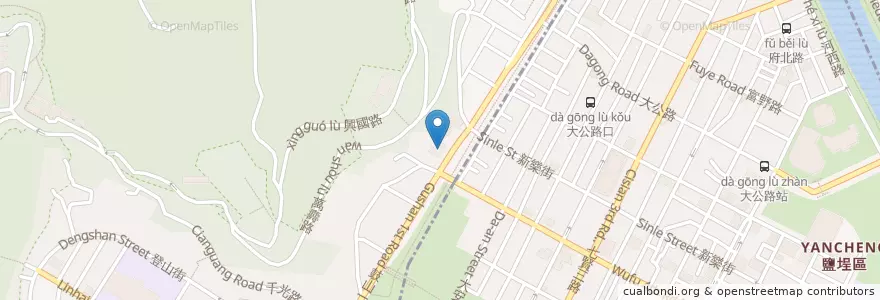 Mapa de ubicacion de 高雄市政府警察局鼓山分局(暫遷) en Taiwan, Kaohsiung.