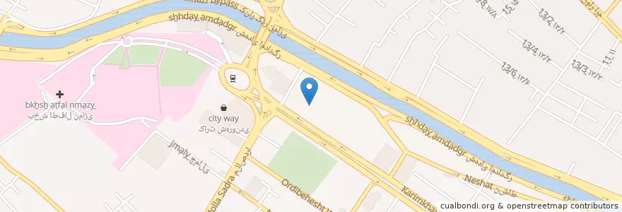 Mapa de ubicacion de دانشکده مهندسی en Iran, Fars, شهرستان شیراز, بخش مرکزی, شیراز.