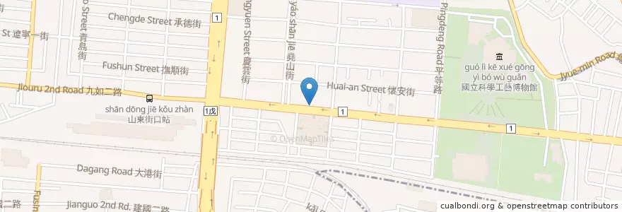 Mapa de ubicacion de 民族社區站 en Taiwan, Kaohsiung, Sanmin.