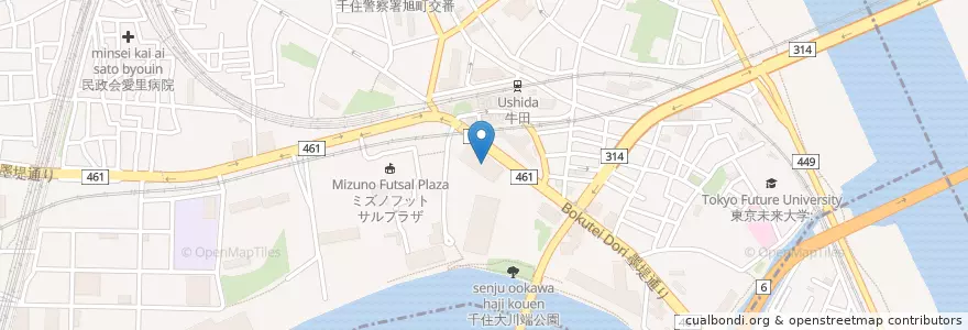 Mapa de ubicacion de 足立郵便局 en Japonya, 東京都, 足立区.