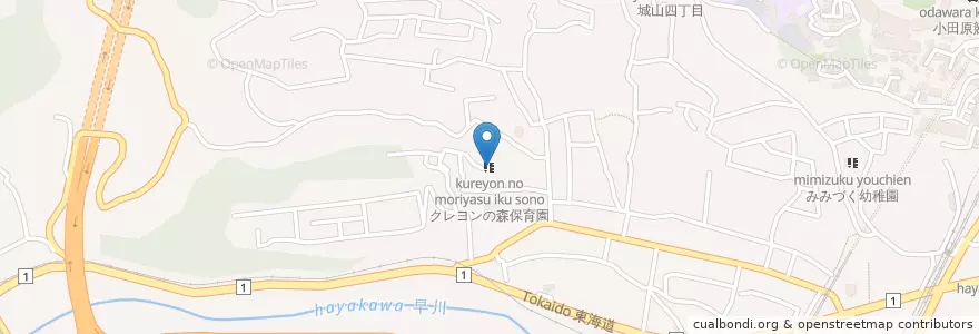 Mapa de ubicacion de クレヨンの森保育園 en Japonya, 神奈川県, 小田原市.