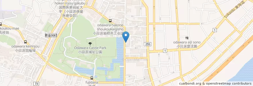 Mapa de ubicacion de 小田原公共職業安定所 en 日本, 神奈川県, 小田原市.