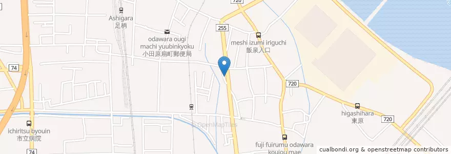 Mapa de ubicacion de 小田原警察署足柄交番 en 日本, 神奈川県, 小田原市.