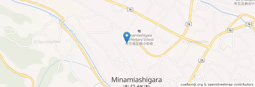 Mapa de ubicacion de 市立南足柄中学校 en Japan, 神奈川県, 南足柄市.