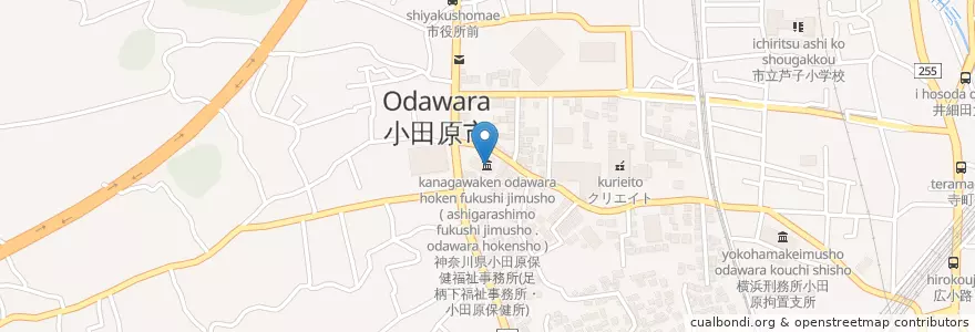 Mapa de ubicacion de 東京国税局小田原税務署 en Japón, Prefectura De Kanagawa, 小田原市.