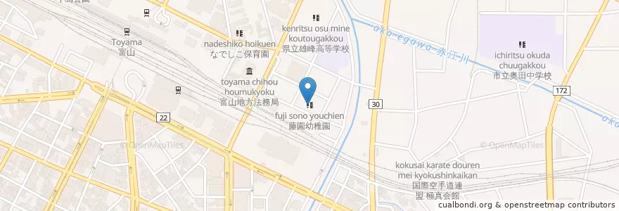 Mapa de ubicacion de 藤園幼稚園 en Japão, 富山県, 富山市.