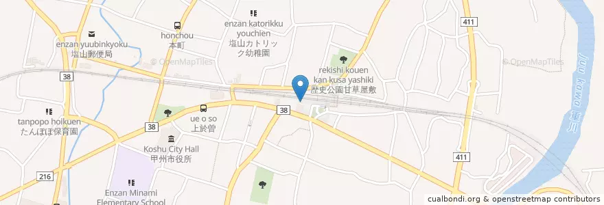 Mapa de ubicacion de 塩山警察署塩山駅前交番 en Japan, Yamanashi Prefecture, Koshu.