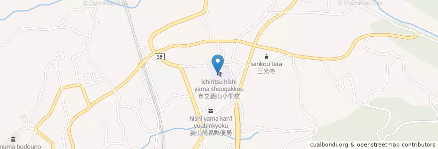 Mapa de ubicacion de 市立菱山小学校 en ژاپن, 山梨県, 甲州市.