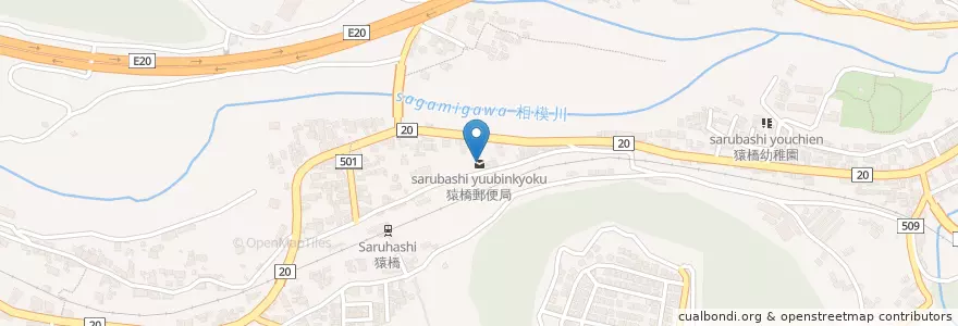 Mapa de ubicacion de 猿橋郵便局 en 日本, 山梨県, 大月市.