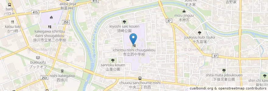 Mapa de ubicacion de 市立西中学校 en ژاپن, 静岡県, 掛川市.