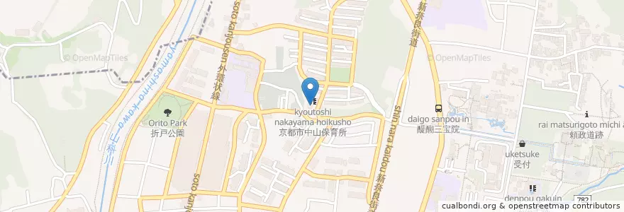Mapa de ubicacion de 京都市中山児童館 en Japonya, 京都府, 京都市, 伏見区.