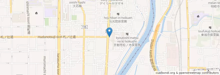 Mapa de ubicacion de 陶化交番 en 日本, 京都府, 京都市, 南区.