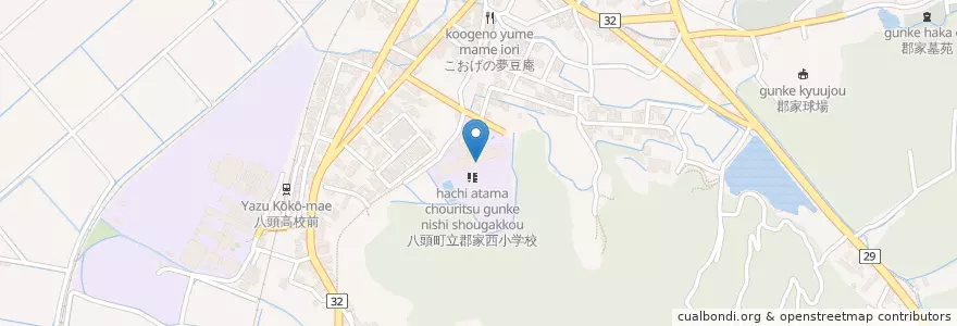 Mapa de ubicacion de 町立郡家西小学校 en Giappone, Prefettura Di Tottori, 八頭郡, 八頭町.