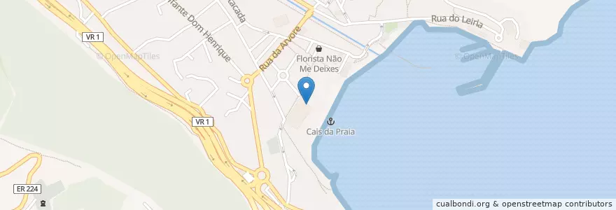 Mapa de ubicacion de Fórum Machico en Portugal, Machico, Machico.