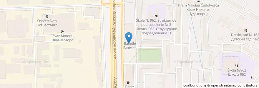 Mapa de ubicacion de Росбанк en 러시아, Центральный Федеральный Округ, Москва, Северо-Восточный Административный Округ, Район Отрадное.