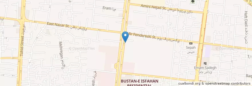 Mapa de ubicacion de بانک تجارت en İran, İsfahan Eyaleti, شهرستان اصفهان, بخش مرکزی شهرستان اصفهان, اصفهان.