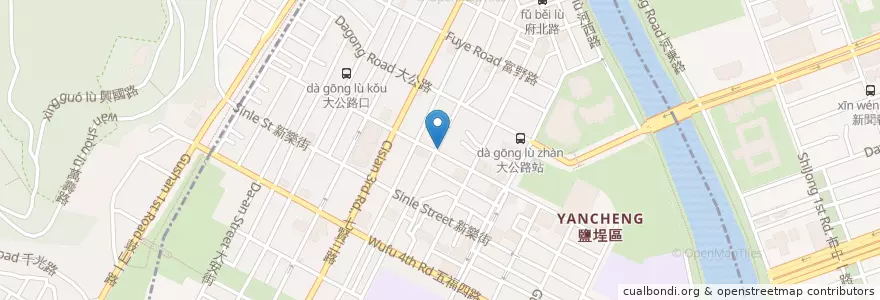 Mapa de ubicacion de 飛碟漢堡 en 타이완, 가오슝시, 옌청구.