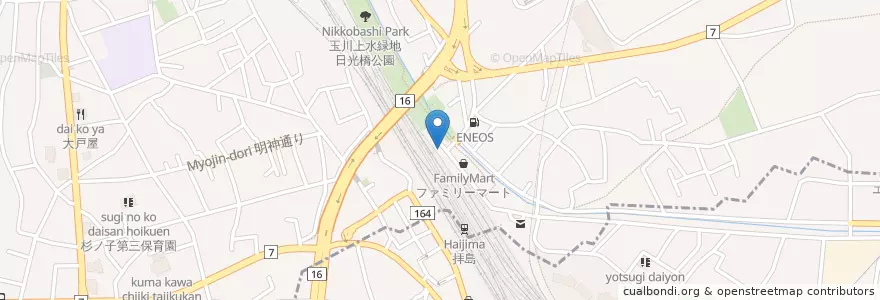 Mapa de ubicacion de サイクルシェアリングこぐまる en Япония, Токио, Фусса.