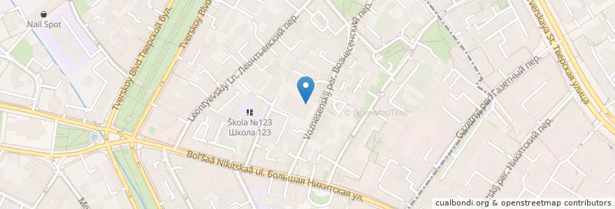 Mapa de ubicacion de Флэт Айрон en Rusia, Distrito Federal Central, Москва, Distrito Administrativo Central, Пресненский Район.