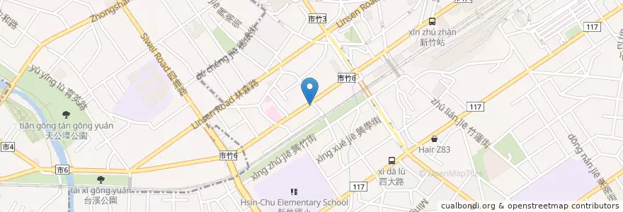 Mapa de ubicacion de 張嵩和臭豆腐 en Taiwan, 臺灣省, 新竹市.