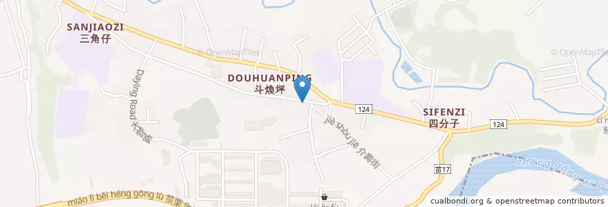 Mapa de ubicacion de 斗煥坪開庄伯公 en 타이완, 타이완성, 먀오리 현, 터우펀시.