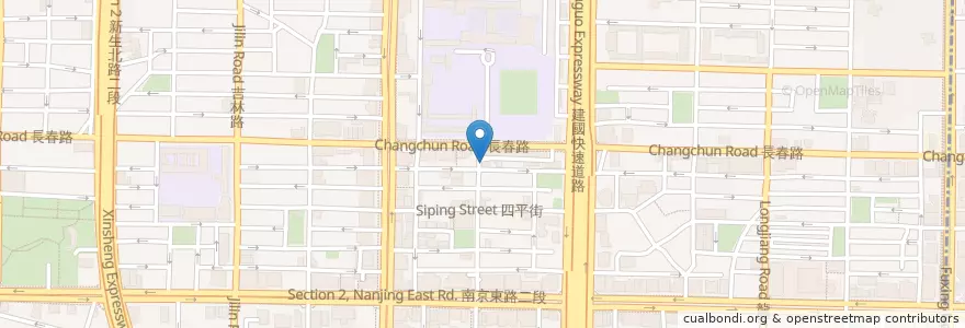Mapa de ubicacion de 偉富涼麵 en Tayvan, 新北市, Taipei, 中山區.