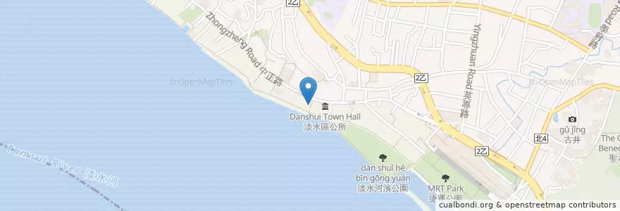 Mapa de ubicacion de 屎礐渡頭 en 台湾, 新北市, 淡水区.