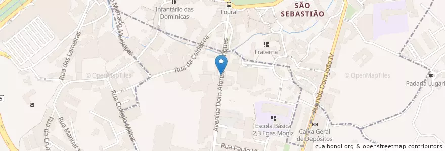 Mapa de ubicacion de Mobi.E GMR-5 - desligado (2x Mennekes) en 포르투갈, 노르트 지방, Braga, Ave, Guimarães.