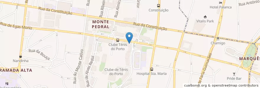 Mapa de ubicacion de Santander Totta en ポルトガル, ノルテ, Área Metropolitana Do Porto, Porto, Porto, Cedofeita, Santo Ildefonso, Sé, Miragaia, São Nicolau E Vitória.
