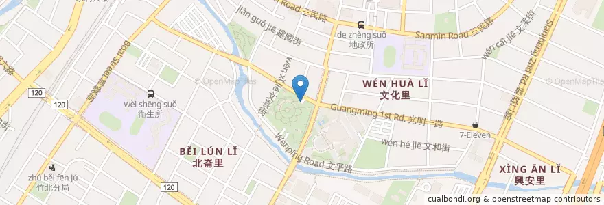Mapa de ubicacion de 汽車停車場入口 en 台湾, 台湾省, 新竹県, 竹北市.