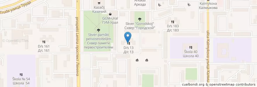 Mapa de ubicacion de Д/с 13 en Russie, District Fédéral De L'Oural, Oblast De Tcheliabinsk, Магнитогорский Городской Округ.