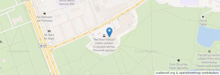 Mapa de ubicacion de KFC en Rusia, Distrito Federal Central, Москва, Северный Административный Округ, Район Левобережный.