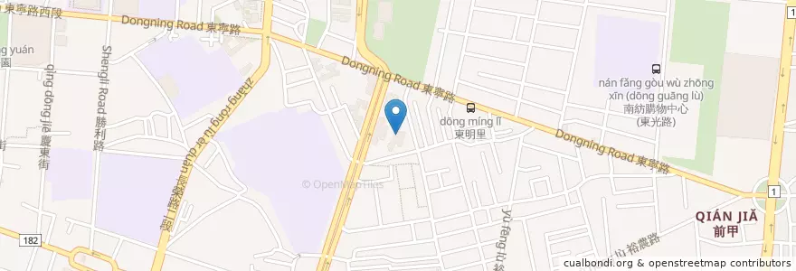 Mapa de ubicacion de 臺南市東區崇誨里活動中心 en تايوان, تاينان, 東區.