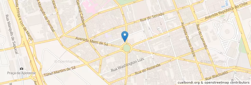 Mapa de ubicacion de Moto Táxi Cruz Vermelha en ブラジル, 南東部地域, リオ デ ジャネイロ, Região Geográfica Imediata Do Rio De Janeiro, Região Metropolitana Do Rio De Janeiro, Região Geográfica Intermediária Do Rio De Janeiro, リオデジャネイロ.