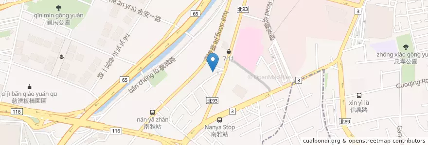 Mapa de ubicacion de 龍興鴨肉飯 en Tayvan, 新北市, 板橋區.