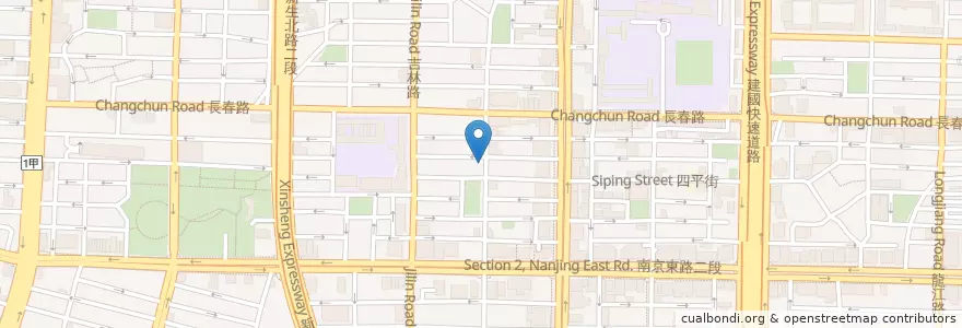 Mapa de ubicacion de 小義越南美食 en Taiwan, 新北市, Taipei, 中山區.