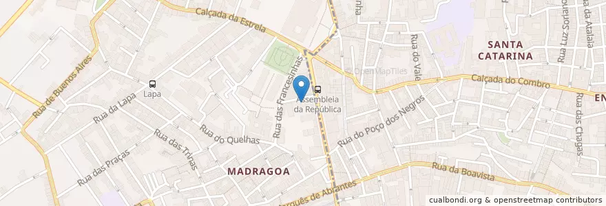 Mapa de ubicacion de Hamburgueria do Bairro en 포르투갈, Área Metropolitana De Lisboa, Lisboa, Grande Lisboa, 리스본, Estrela.