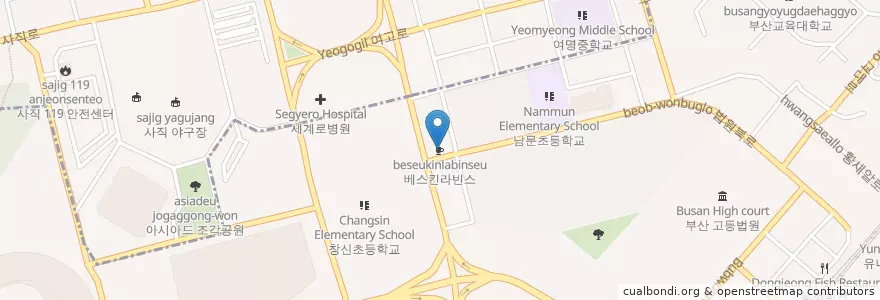 Mapa de ubicacion de 베스킨라빈스 en Республика Корея, Пусан, 거제동.