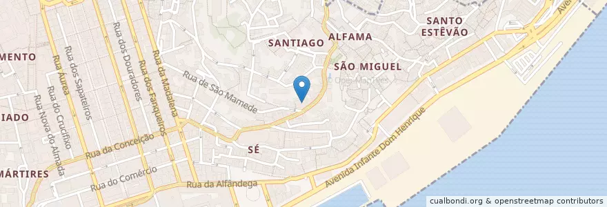 Mapa de ubicacion de petit Café en 葡萄牙, Lisboa, Grande Lisboa, 里斯本, Santa Maria Maior.