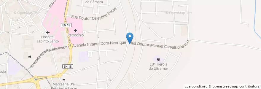 Mapa de ubicacion de Café A Nau en 葡萄牙, Alentejo, Alentejo Central, Évora, Évora, Bacelo E Senhora Da Saúde.