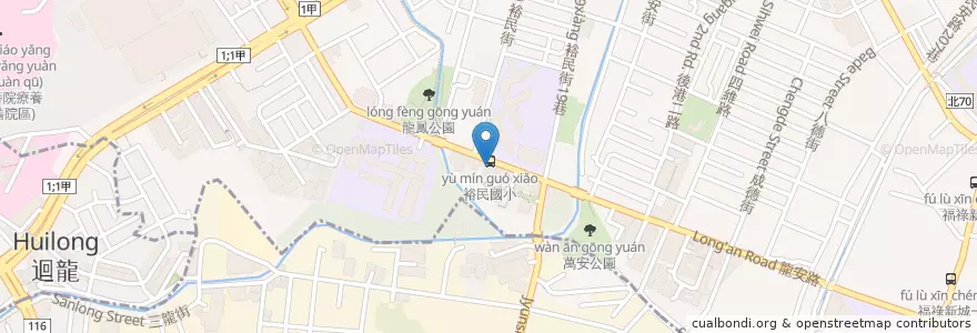 Mapa de ubicacion de 洪抄手川味小館 en 臺灣, 新北市, 新莊區.
