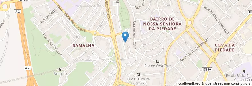Mapa de ubicacion de Centro Social Paroquial Padre Ricardo Gameiro - S. Simão en Portugal, Área Metropolitana De Lisboa, Setúbal, Península De Setúbal, Almada, Almada, Cova Da Piedade, Pragal E Cacilhas.