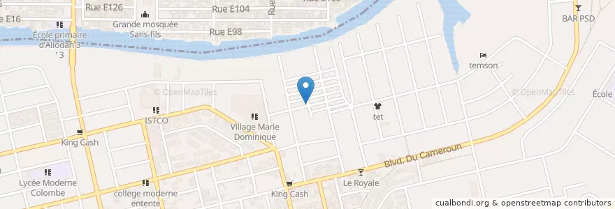 Mapa de ubicacion de Vendeuse d'attieke en 코트디부아르, 아비장, Koumassi.