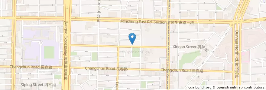 Mapa de ubicacion de 家宏燒臘 en 台湾, 新北市, 台北市, 松山区.